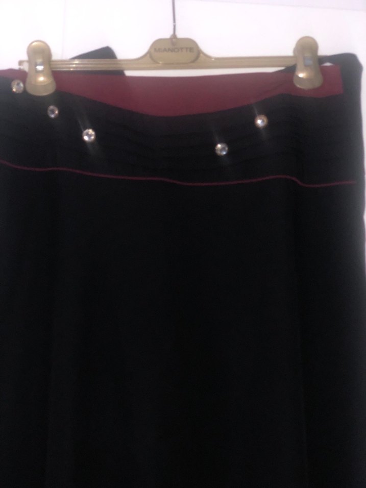 Siyah Uzun Dökümlü Gotik Etek - Görsel 2