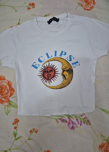 Kız Çocuk Beyaz Baskılı Kısa Kollu Tişört S beden crop tarzı - Görsel 2