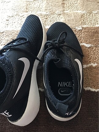 Nike ayakkabı