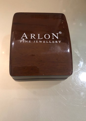  Beden Renk ARLON Vintage orjinal takı Kutusu