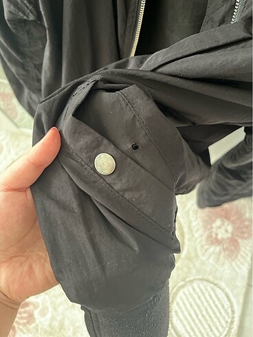 m Beden siyah Renk Bershka bomber ceket