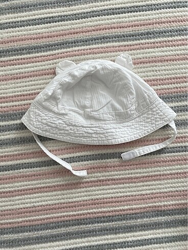 Zara Zara bebek şapka