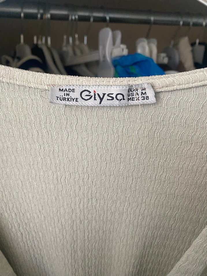 Yarım kol v yaka elbise - Görsel 2