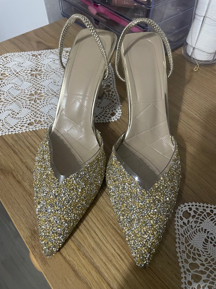 Altın Rengi Simli Stiletto Topuklu Kadın Ayakkabı - Görsel 4