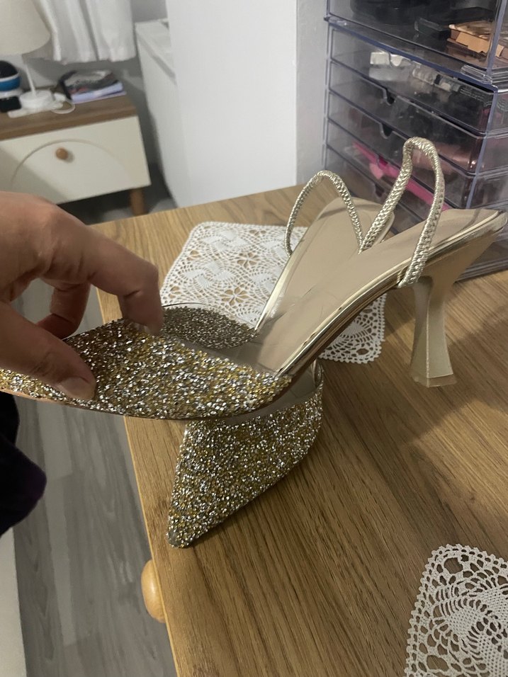 Altın Rengi Simli Stiletto Topuklu Kadın Ayakkabı - Görsel 5