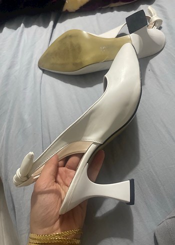 Beyaz Uzun Kollu Drapeli Tesettür Elbise - Görsel 6