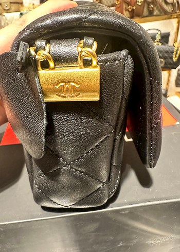 CHANEL 19 MAXİ DERİ ÇANTA - Görsel 3