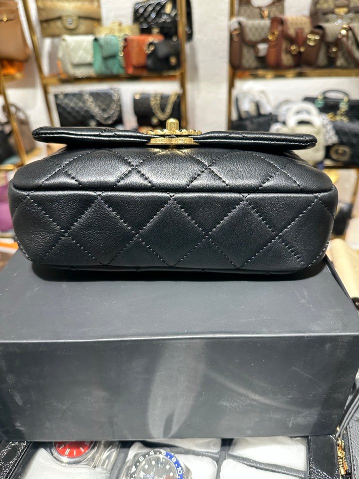 CHANEL 19 MAXİ DERİ ÇANTA - Görsel 4