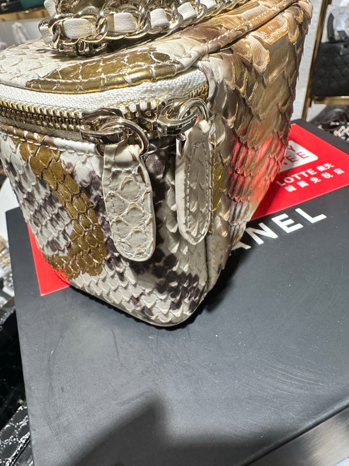 CHANEL PHYTON DERİ ÇANTA - Görsel 4