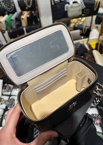 CHANEL PHYTON DERİ SİYAH ÇANTA - Görsel 4