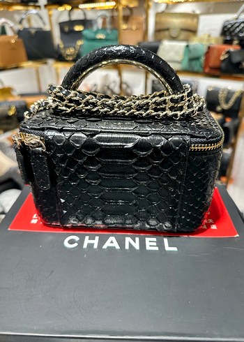 CHANEL PHYTON DERİ SİYAH ÇANTA - Görsel 2