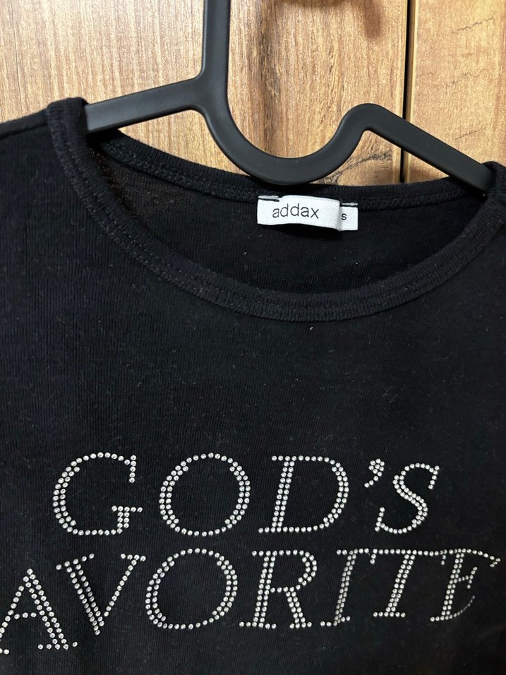 Siyah Kısa Kollu Payetli Tişört - Görsel 2