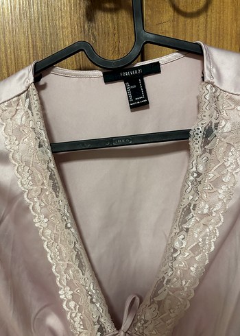 Dantel Detaylı V Yakalı Bej Mini Bluz - Görsel 2