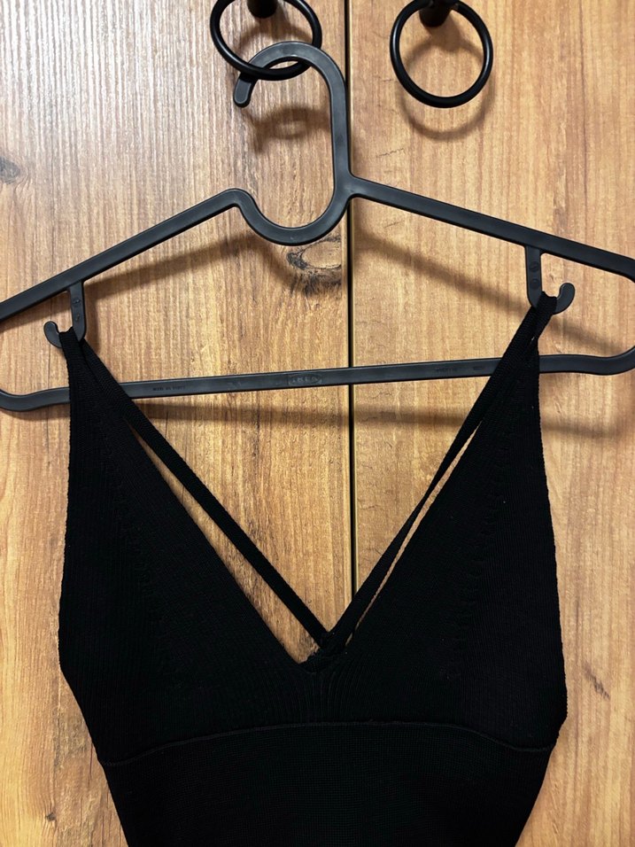 Siyah Süet V Yaka Askılı Bustiyer - Görsel 3