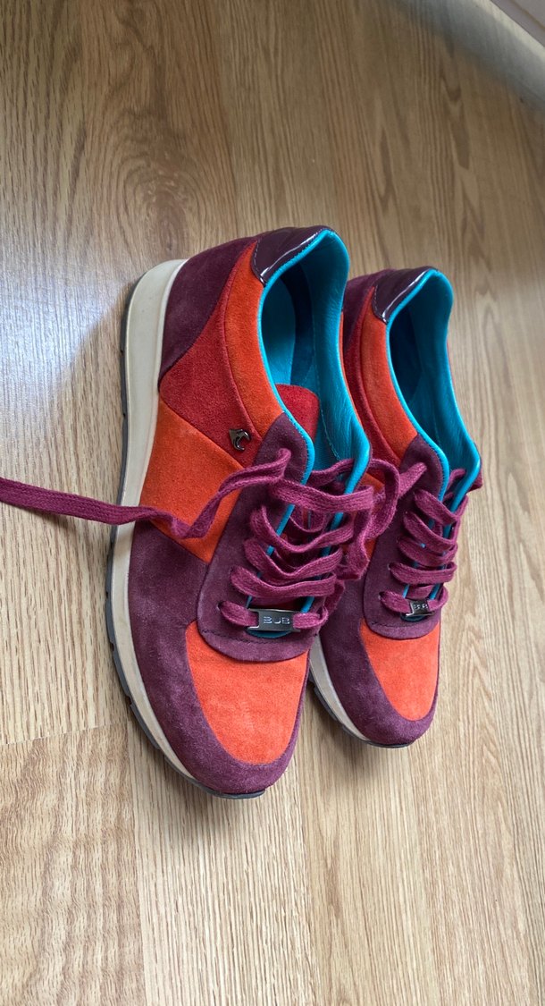 Kadın Kırmızı Süet Spor Ayakkabı - Görsel 3