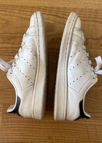 Beyaz Adidas Bağcıklı Kadın Spor Ayakkabısı - Görsel 4