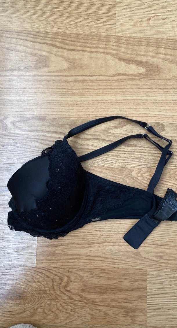 Siyah Gotik Dantel Detaylı Sütyen - Görsel 3