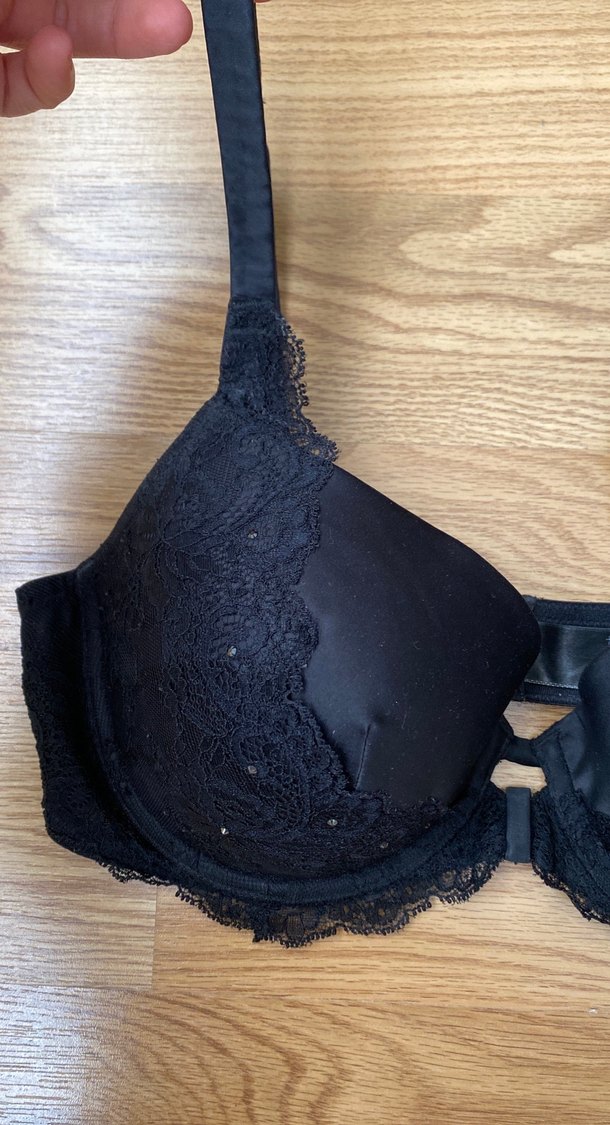 Siyah Gotik Dantel Detaylı Sütyen - Görsel 4