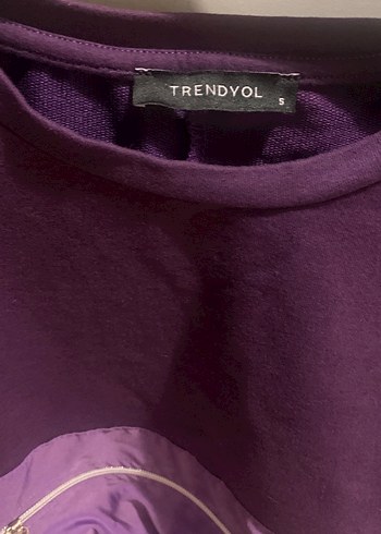 Trendyol & Milla Mor uzun kollu sweatshirt crop