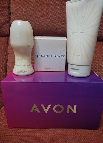 Avon incandesse bayan set