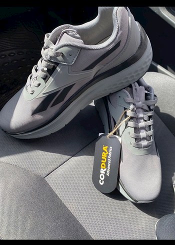 Reebok 42