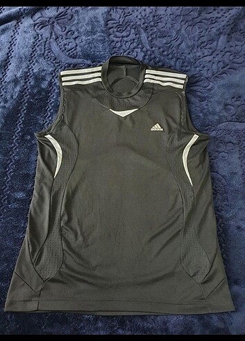 Adidas T shirt 