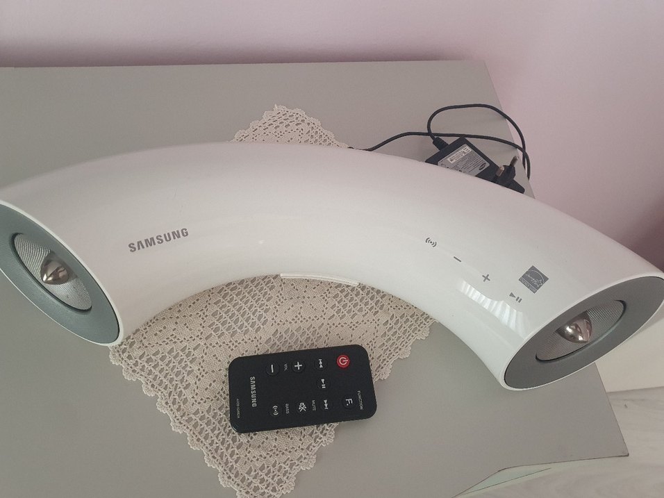 Samsung Beyaz Bluetooth Hoparlör (Da-e550) - Görsel 2