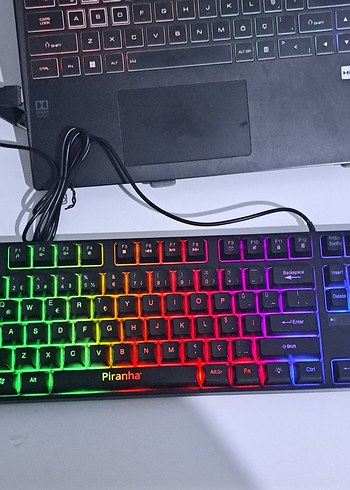 Piranha 2350 Oyuncu Klavyesi - Görsel 2
