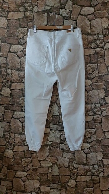 Guess Orjinal guess beyaz 29 beden pantalon