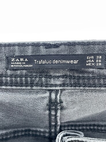 38 Beden gri Renk Zara Jean / Kot %70 İndirimli.