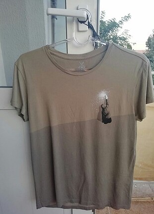 Kaft Tişört - Hiçbir Yerde Yok- Kaft T-Shirt %20 İndirimli - Gardrops