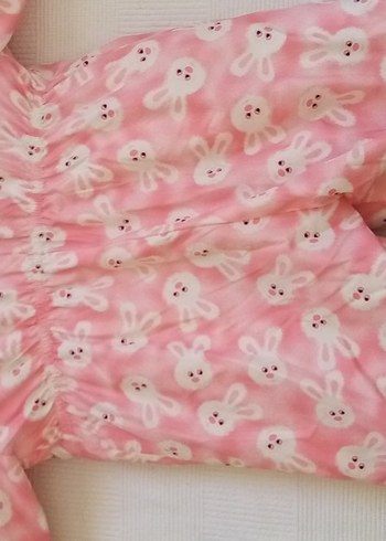 Düğmeli Pembe Tavşan Desenli Bebek Tulumu - Görsel 6