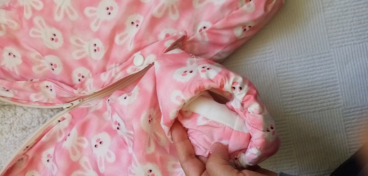 Düğmeli Pembe Tavşan Desenli Bebek Tulumu - Görsel 5