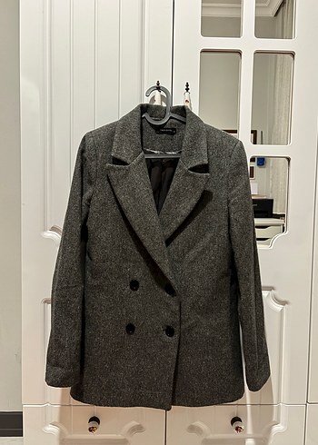 Trendyol & Milla Gri Kadin Dugmeli Yun Blazer Ceket