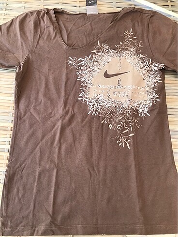 Nike kadın t-shirt