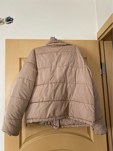 m Beden Stradivarius Mont
