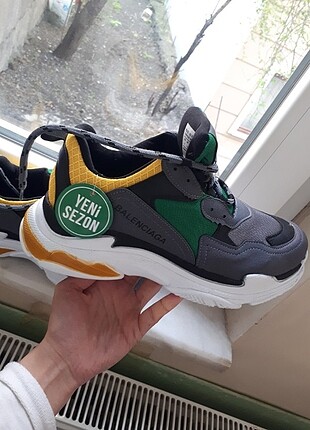 Balenciaga Kutulu Sıfır Ayakkabı