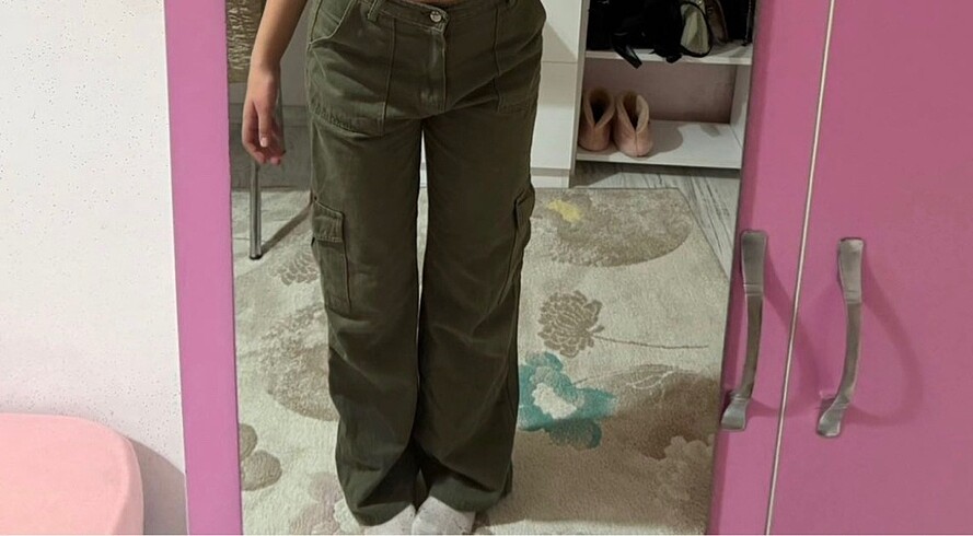 Stradivarius Pantolon