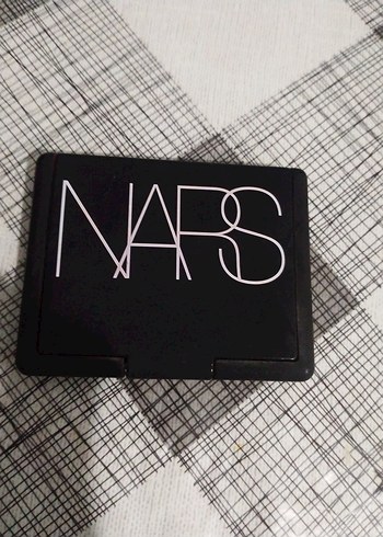 Nars Siyah Allık