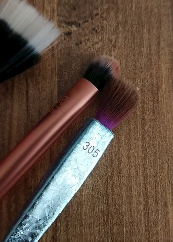 Beden Pastel Pembe Makyaj Fırçası Seti