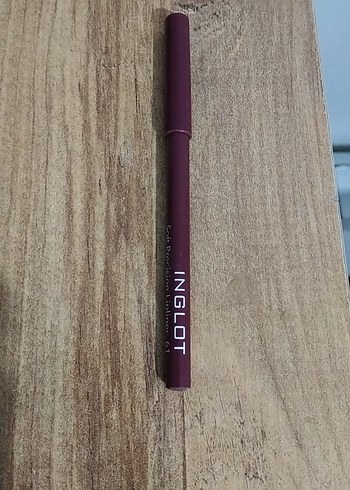 Inglot Parlak Bordo Dudak Kalemi