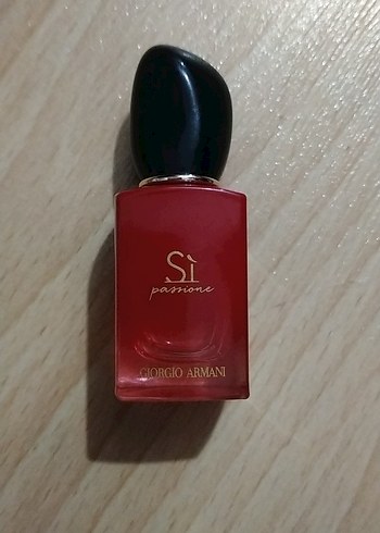 Giorgio Armani Si Passione Kadın Parfümü