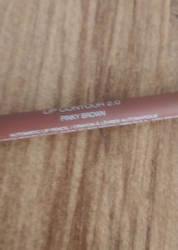  Beden pembe Renk Huda Beauty Pembe Tonlu Dudak Kalemi
