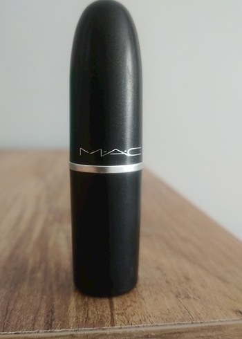MAC MAC Mat Dudak Parlatıcısı 663 Come Over