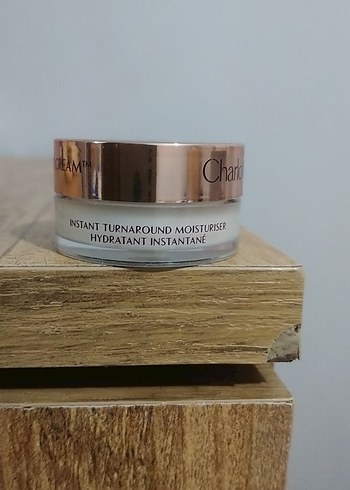 Diğer Charlotte Tilbury Magic Cream 7 ml Nemlendirici