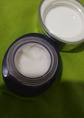 Christian Dior Capture XP Kırışıklık Giderici Göz Kremi 15ml - Görsel 4