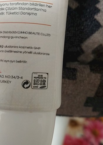 Xaura SPF 50+ Şeffaf Güneş Kremi - Görsel 5