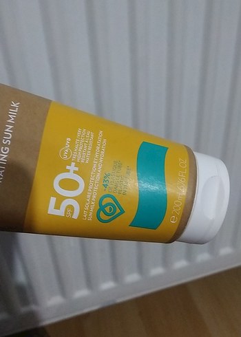 Biotherm Waterlover Yüz Güneş Kremi SPF 50 - Görsel 3