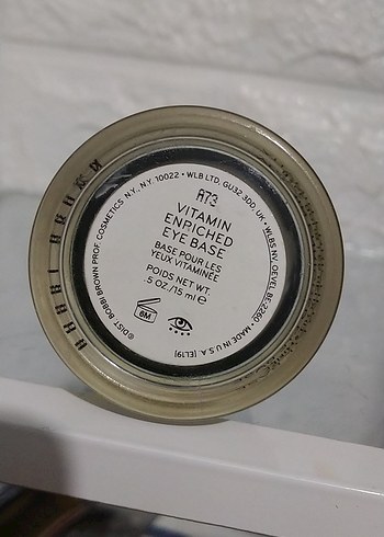 Bobbi Brown Vitamin Enriched Göz Bazı - Görsel 4