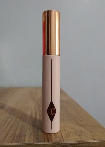 Charlotte Tilbury Dream Pop Maskara - Koyu Renk - Görsel 3